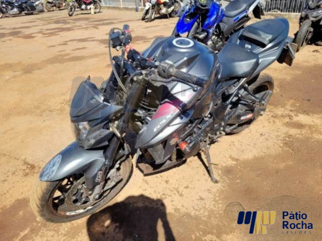 LOTE 15 SUZUKI GSX-S 750 AZ 2017/2018 