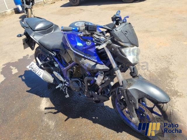 LOTE 23 YAMAHA MT-03 321 2017/2018